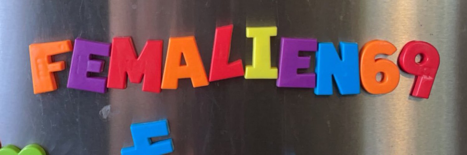 femalien69's profile banner image