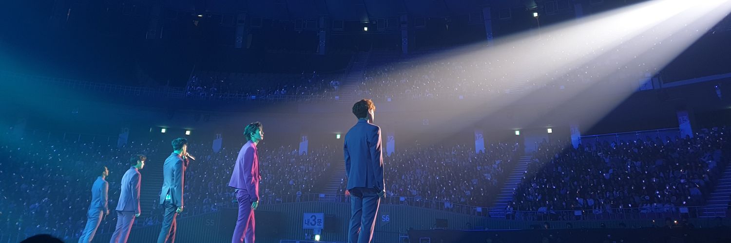stargeure's profile banner image
