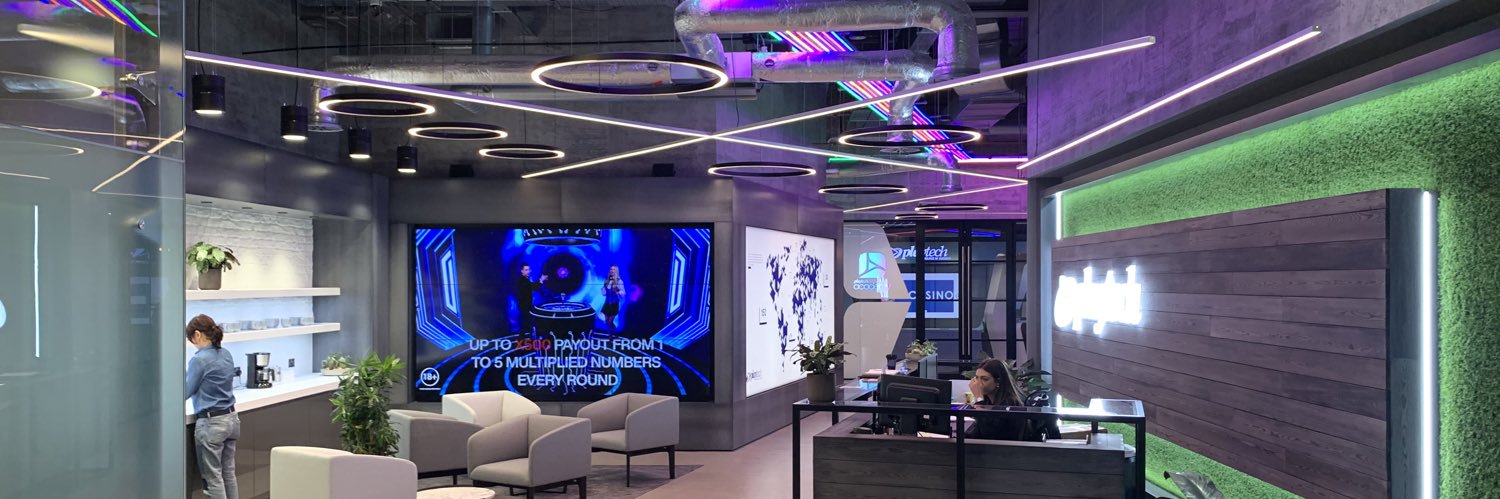 bluumdesign's profile banner image