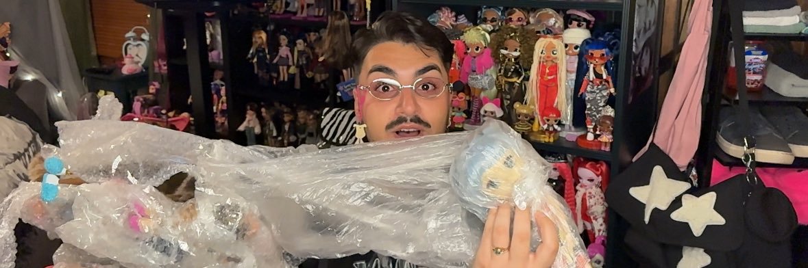 Lookin’ Bratz AKA Dom's banner