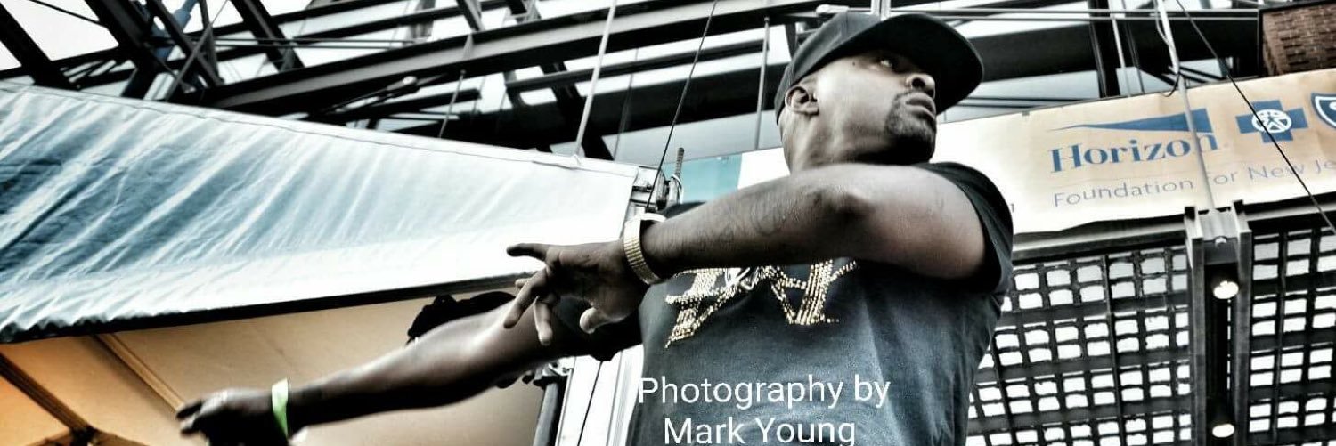 Doitalldu's profile banner image