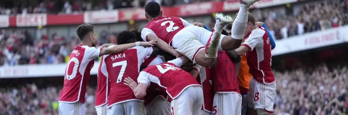 Arsenal Colours Forever banner