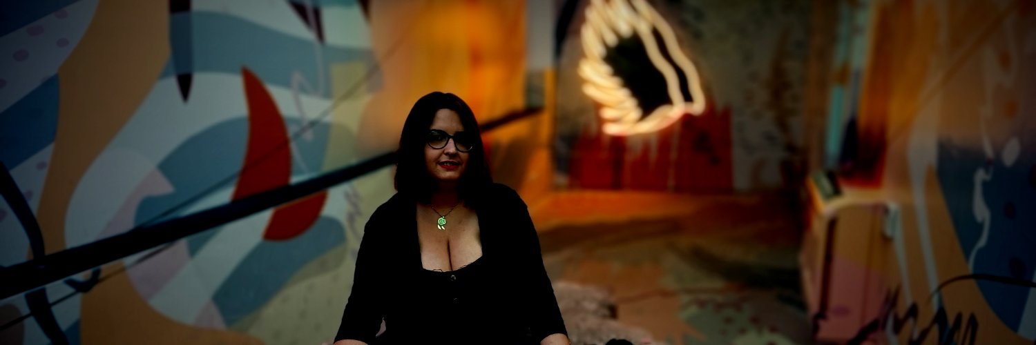 DboraCC's profile banner image