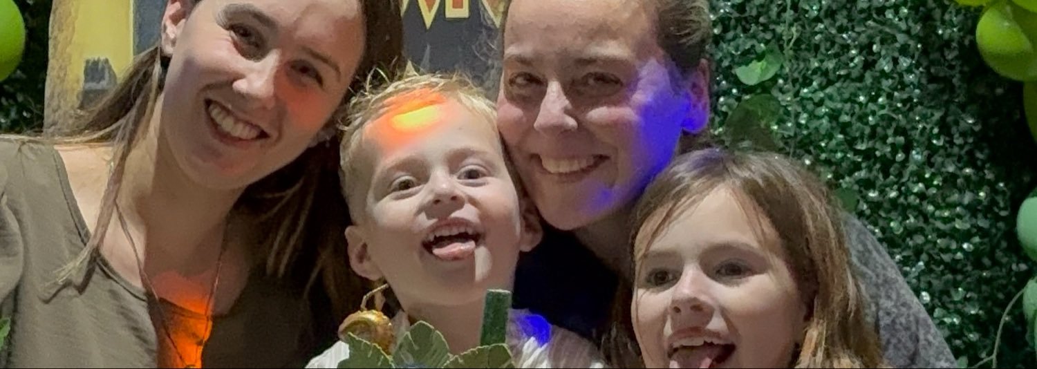 jimenaantonelli's profile banner image