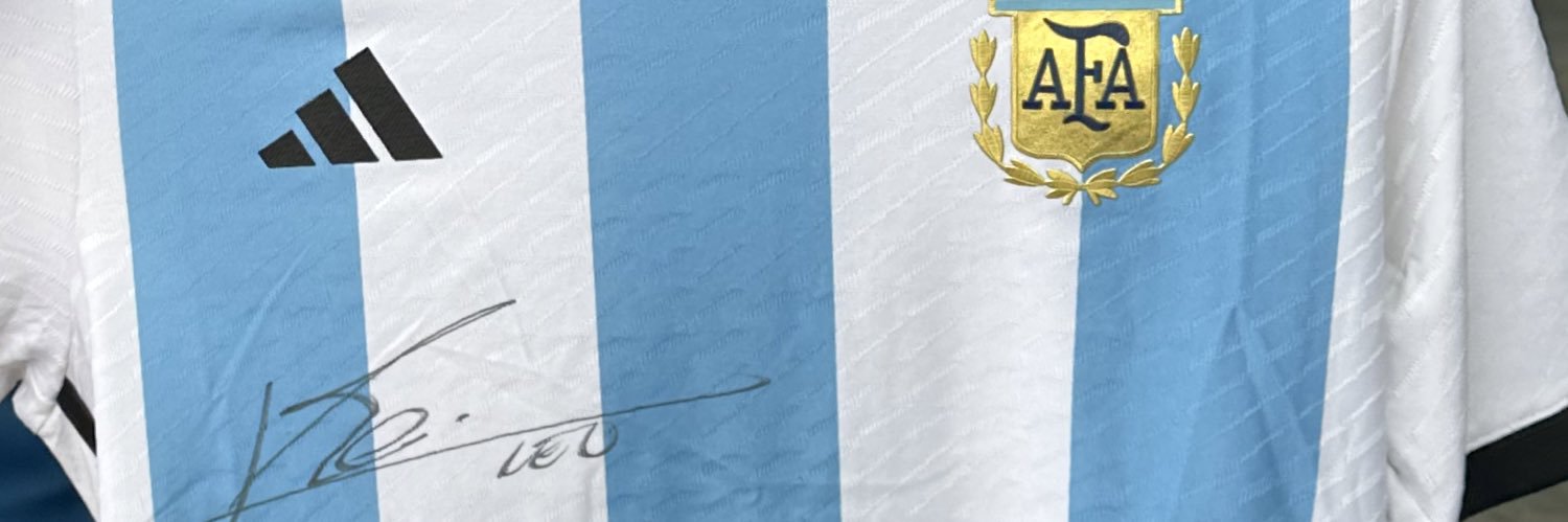 nicocoquia's profile banner image