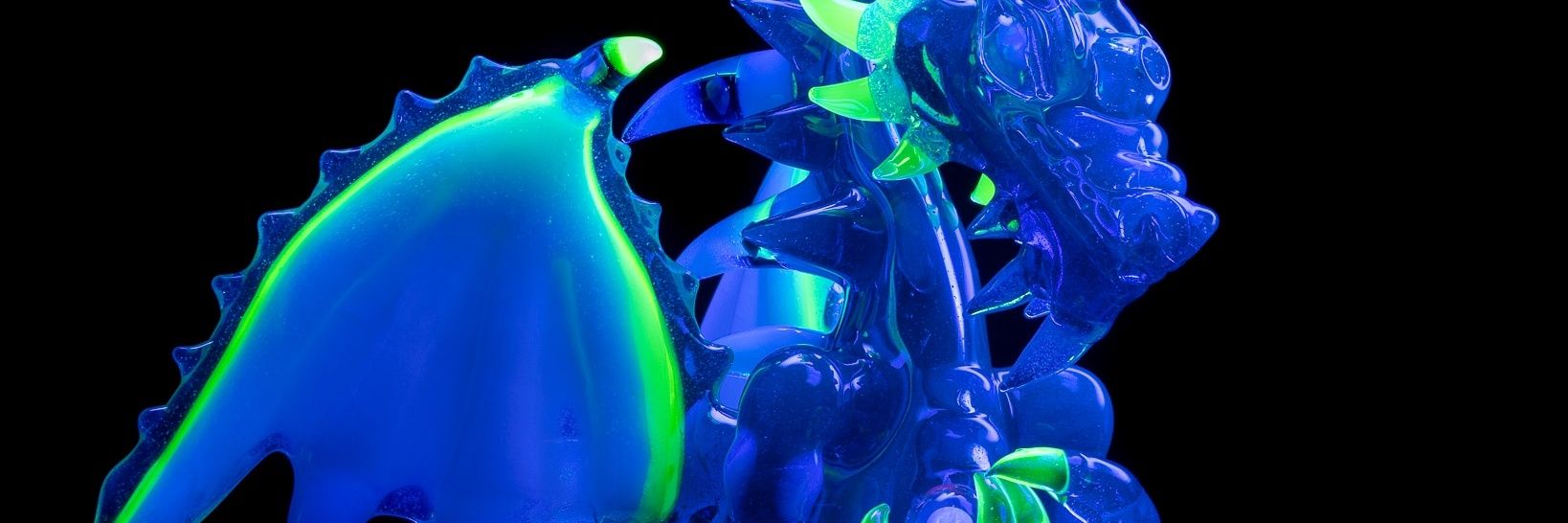 Mako Glass Art banner