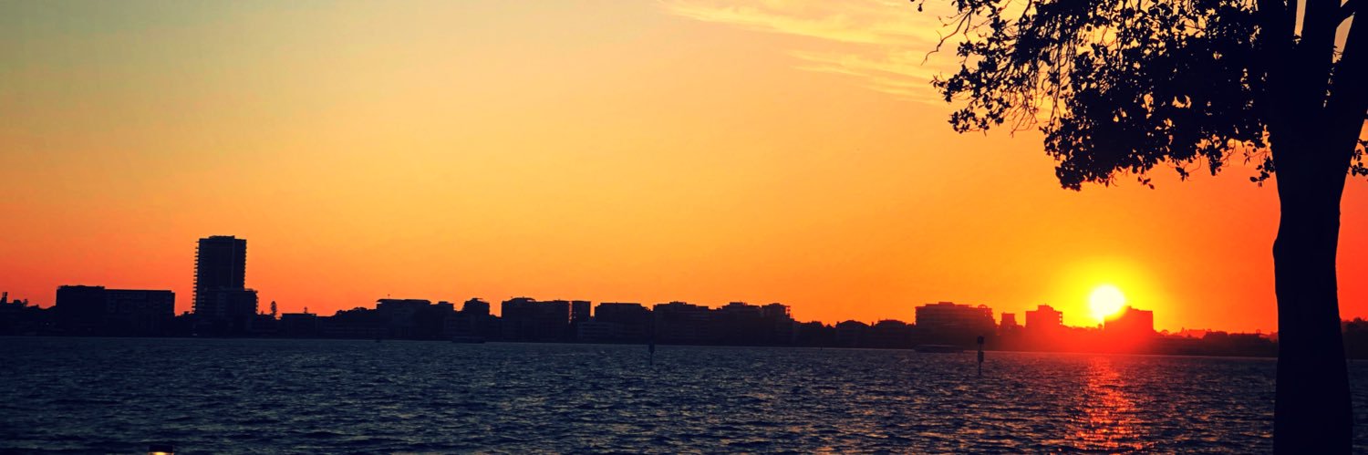 Annesofficial's profile banner image