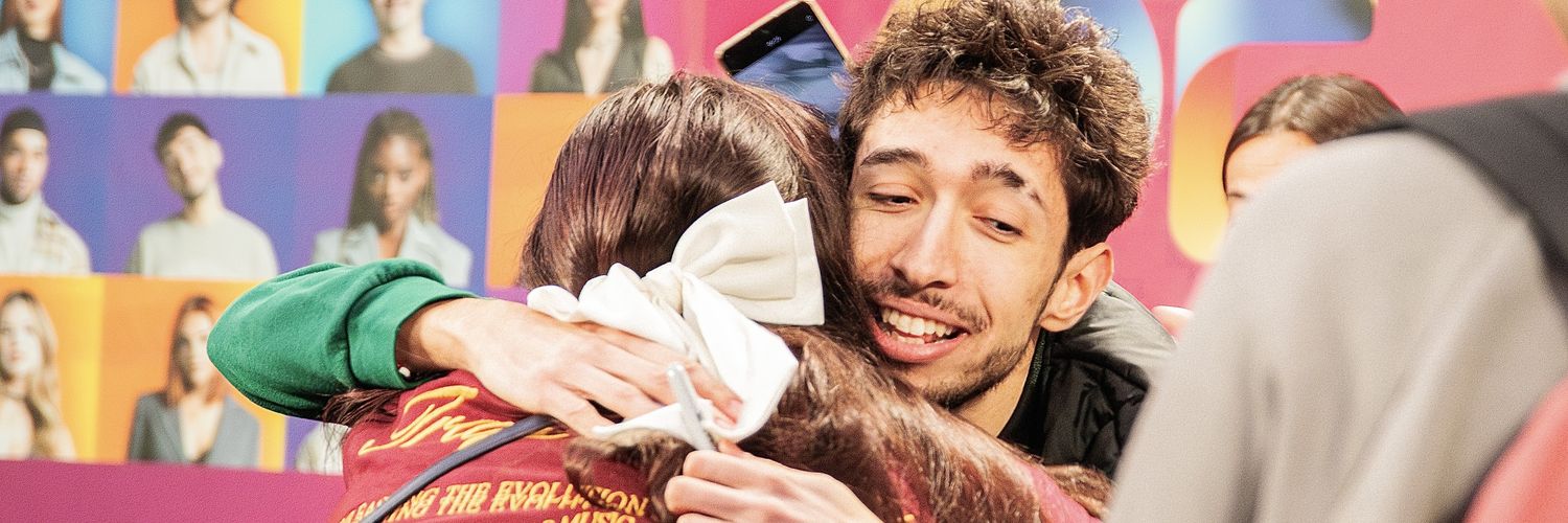 Ángela 🎀 SWAG ERA 💜 banner