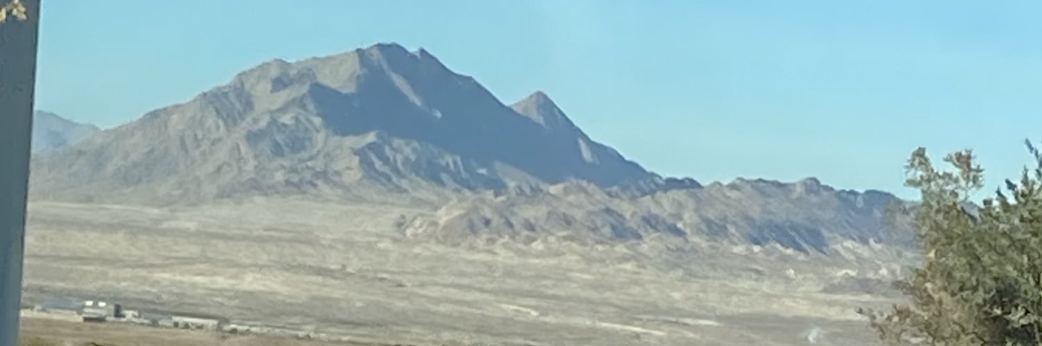 sunshineskies's profile banner image