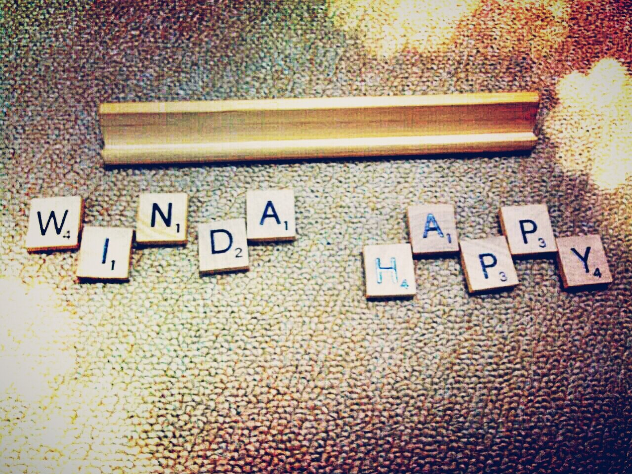 Winda Ainnur Happy banner