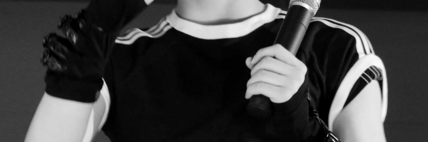 2OO2222's profile banner image