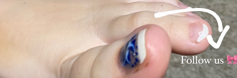 ourtwintoes's profile banner image
