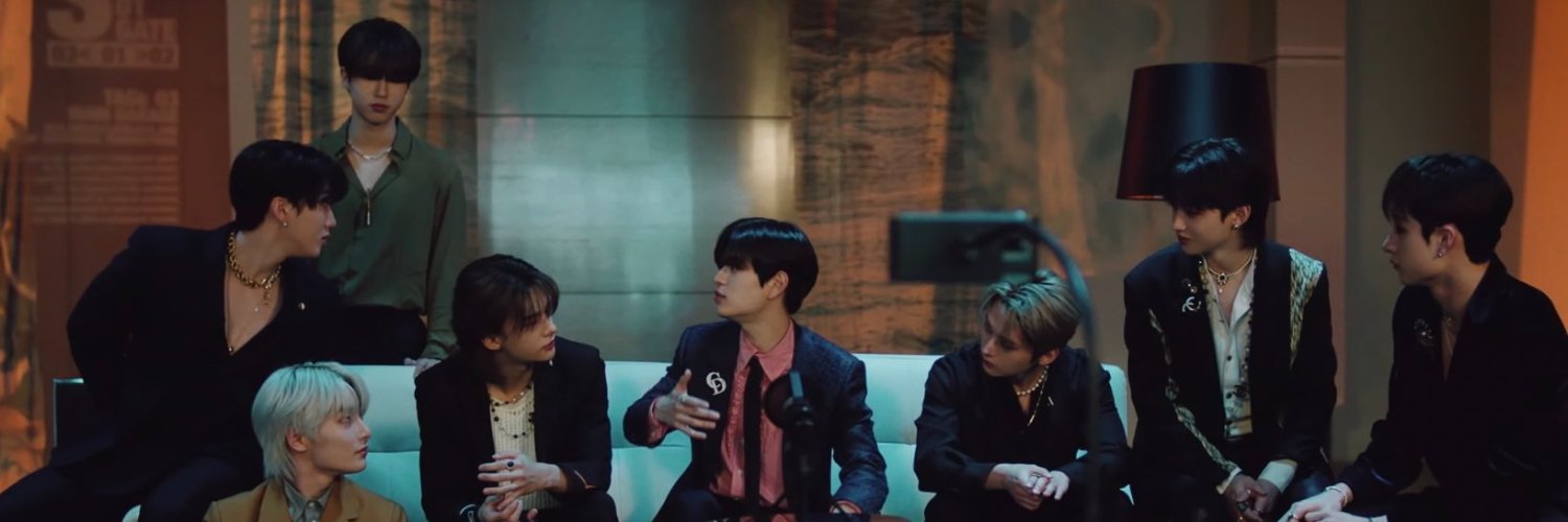 Doodlebatbat's profile banner image