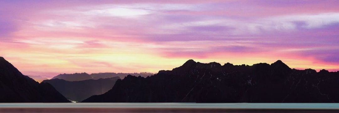 OMbewox's profile banner image
