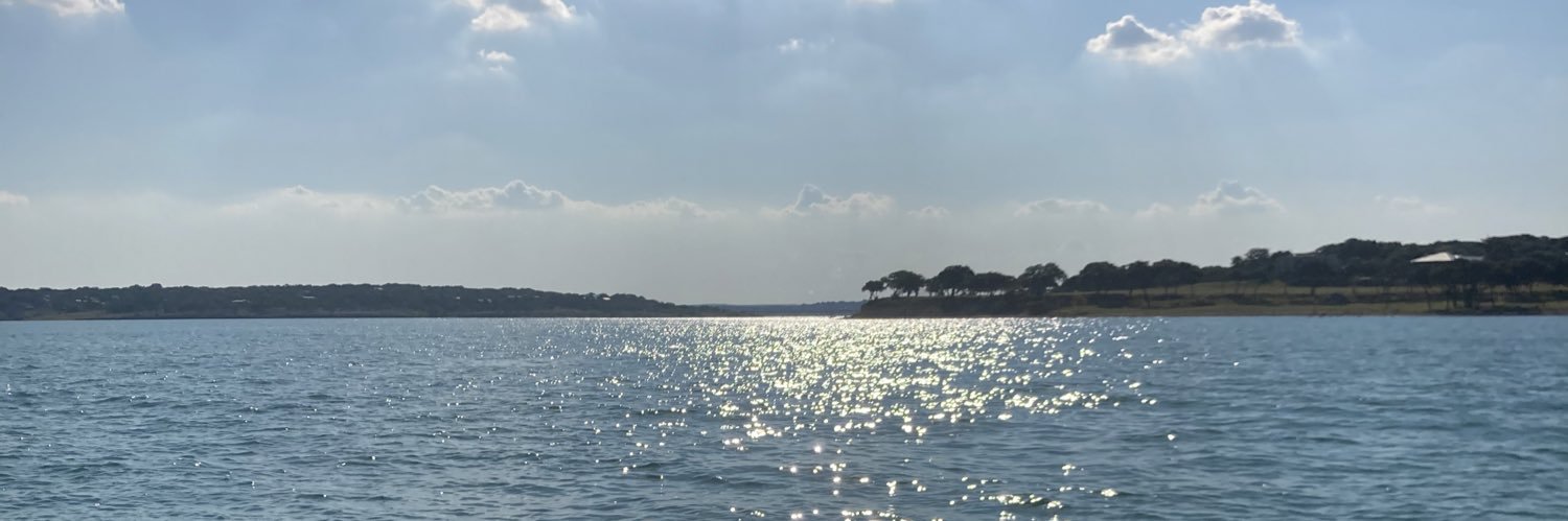 aricamonterrey's profile banner image