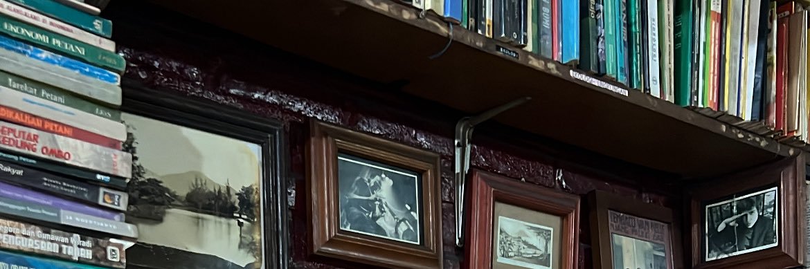 ²⁵ banner