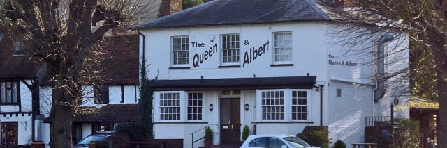 queenandalbert's profile banner image