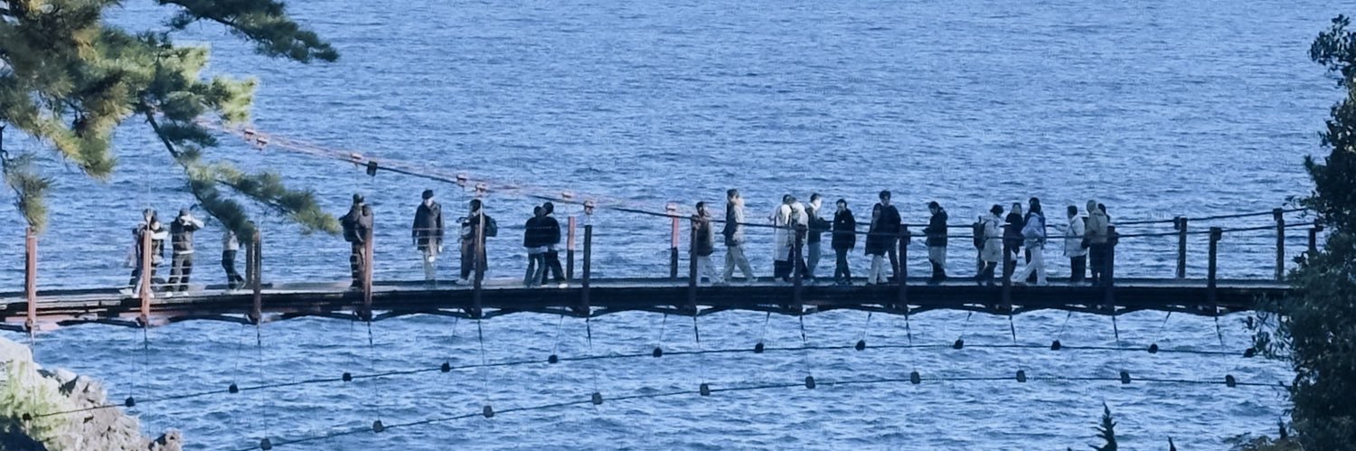 まつやせいじ（風船） banner