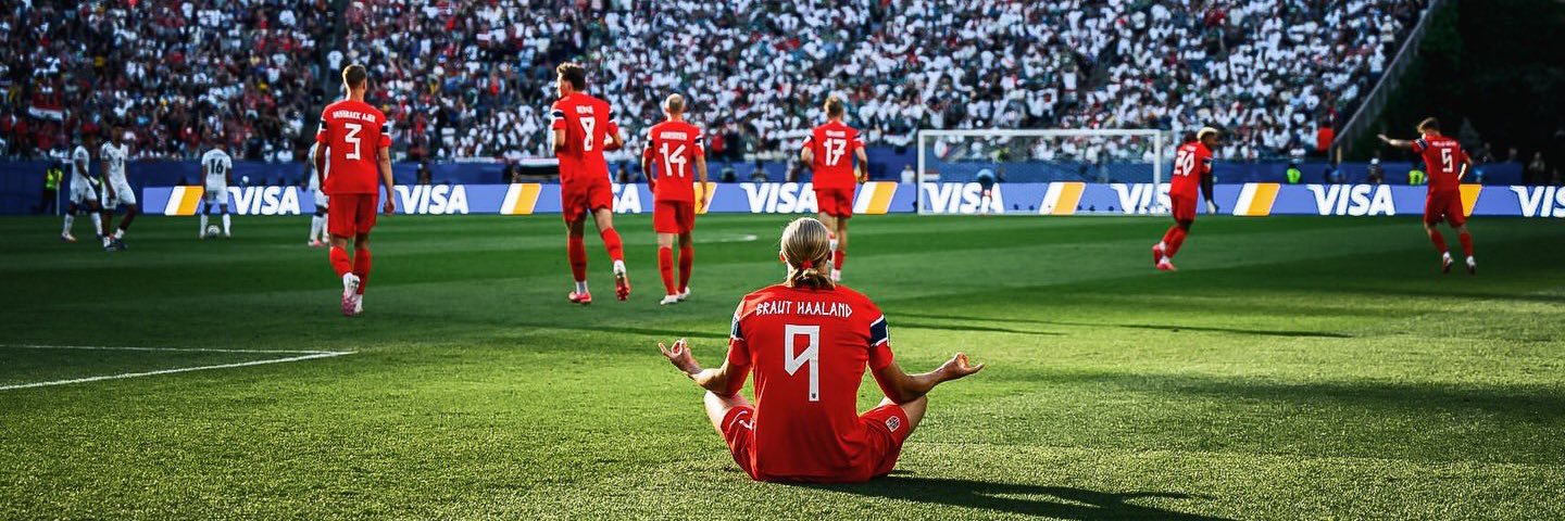 MaxyJeii's profile banner image