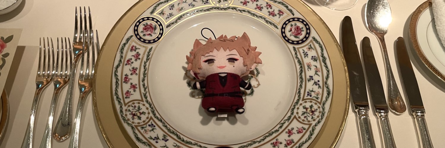 ちよね🦋⚰️ banner