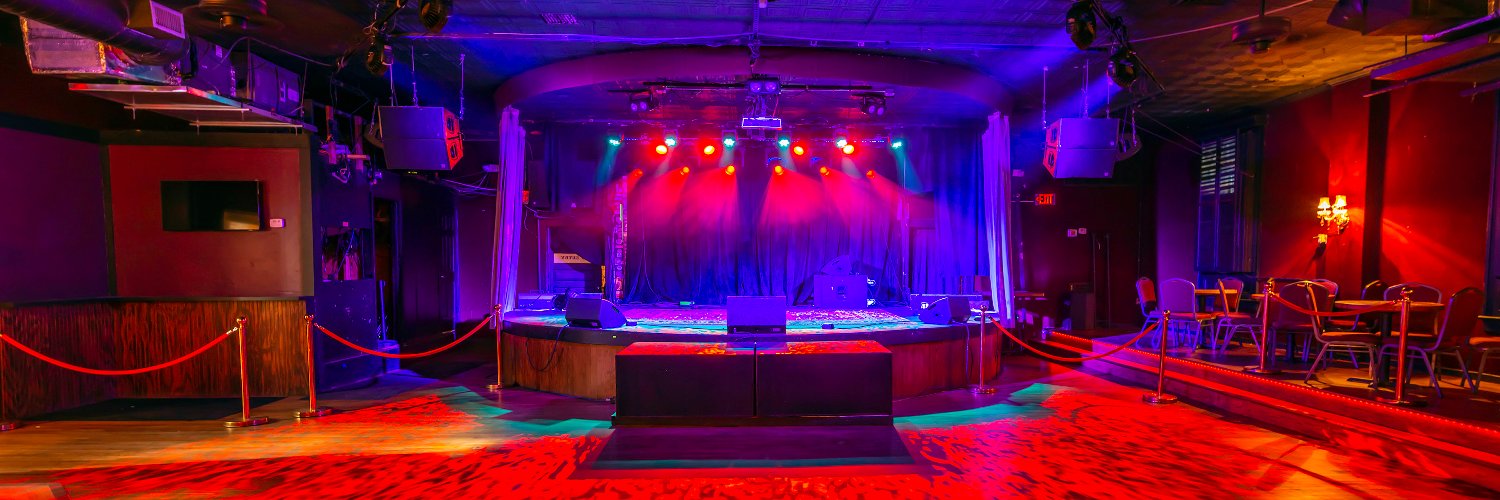 Smith's Olde Bar banner