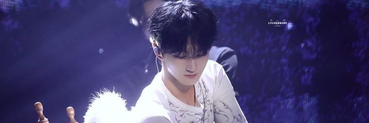 moon4enhanj's profile banner image
