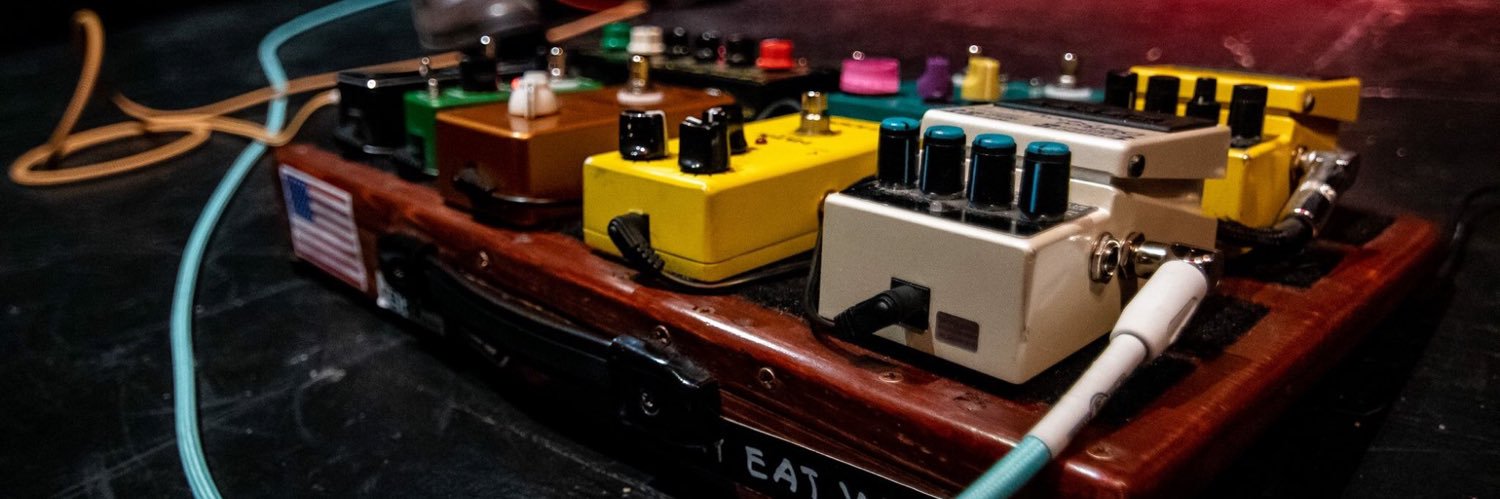 ArtisticVibes's profile banner image