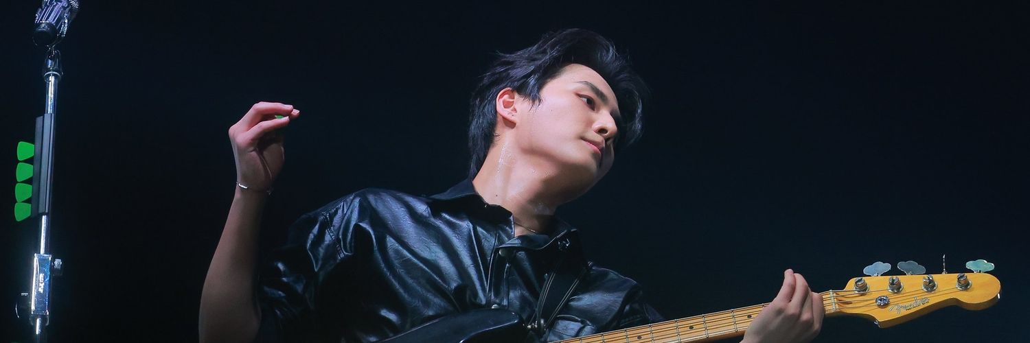 fromn_youngk's profile banner image