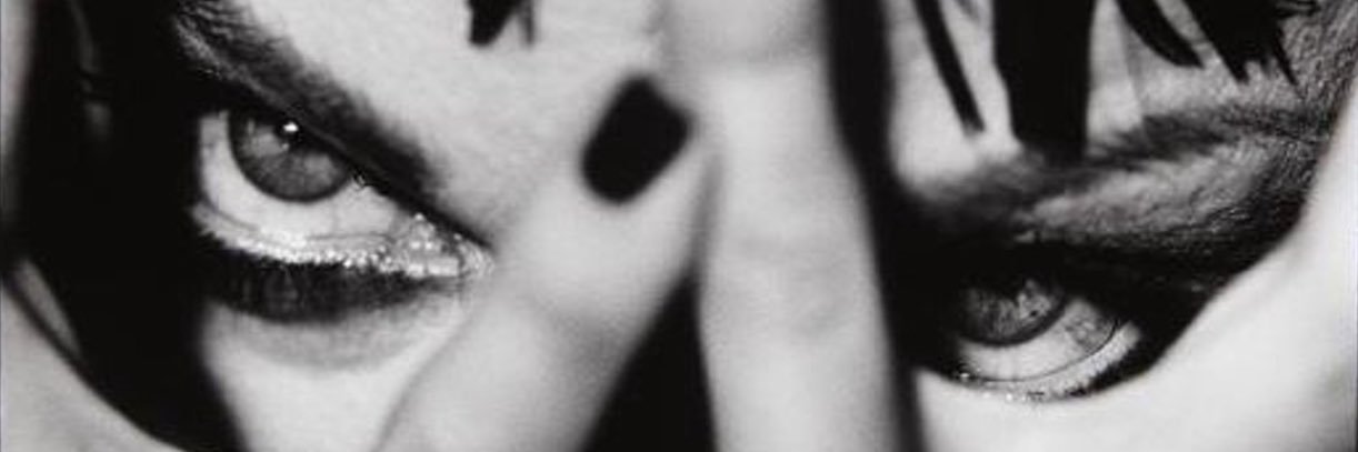 …! banner