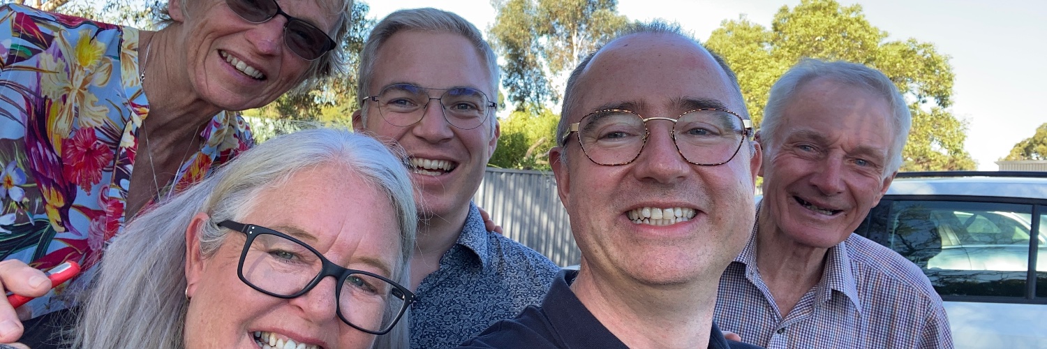 markderaad's profile banner image
