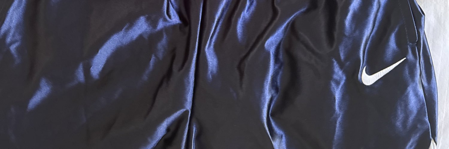 P banner