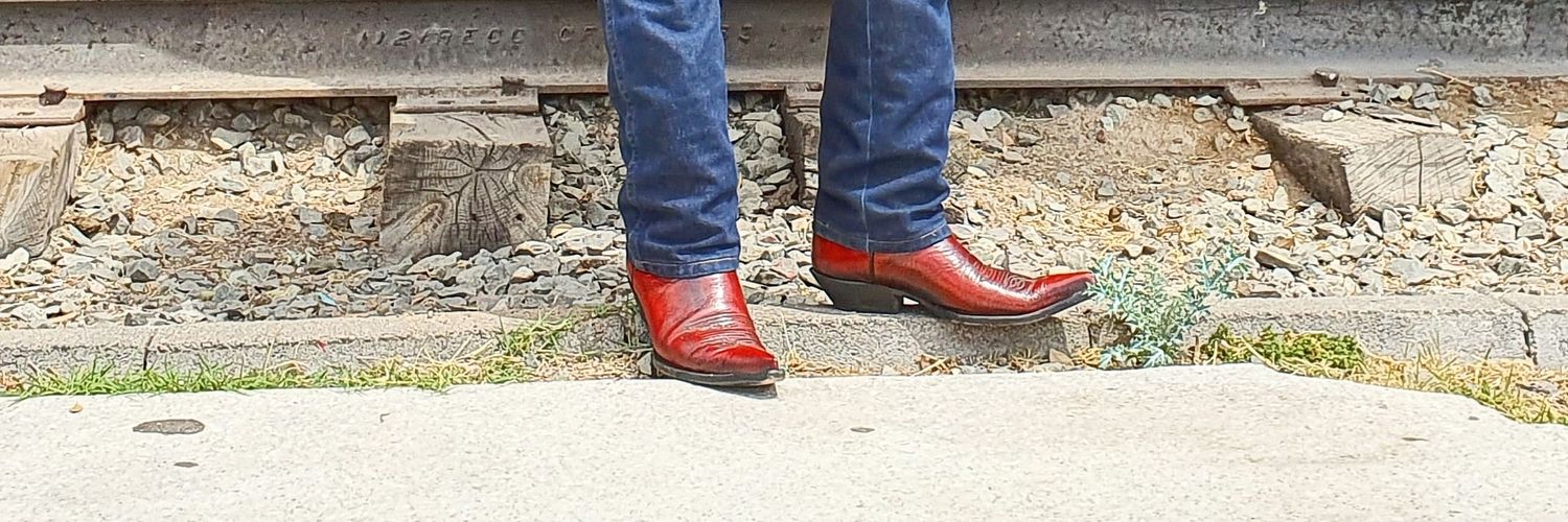 MASTERBOOTS100's profile banner image