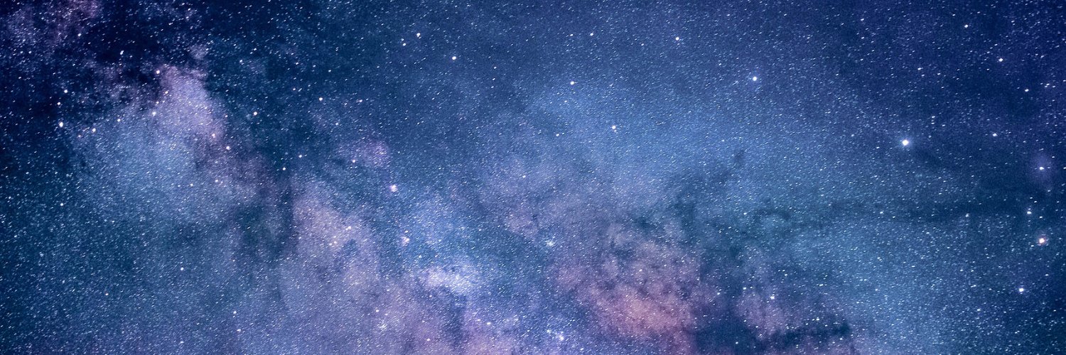Dreams Uncharted (FREE comics in bio!)'s banner
