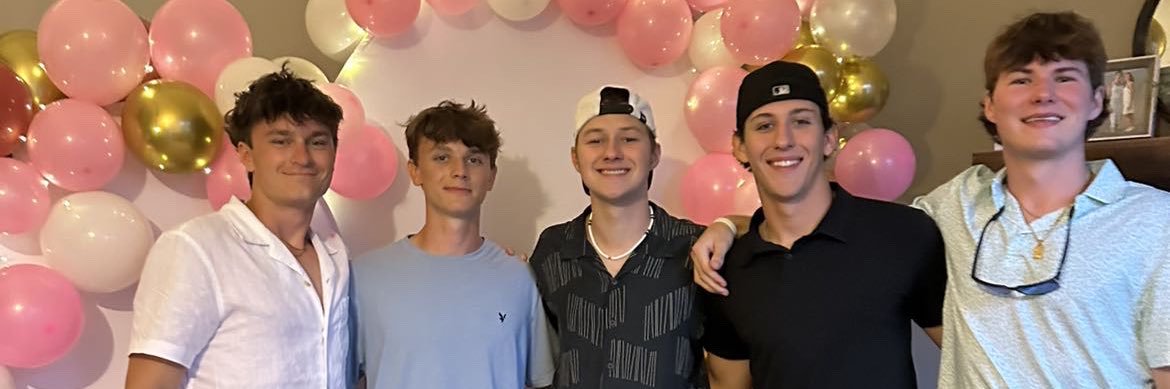Charlie_Simonnn's profile banner image
