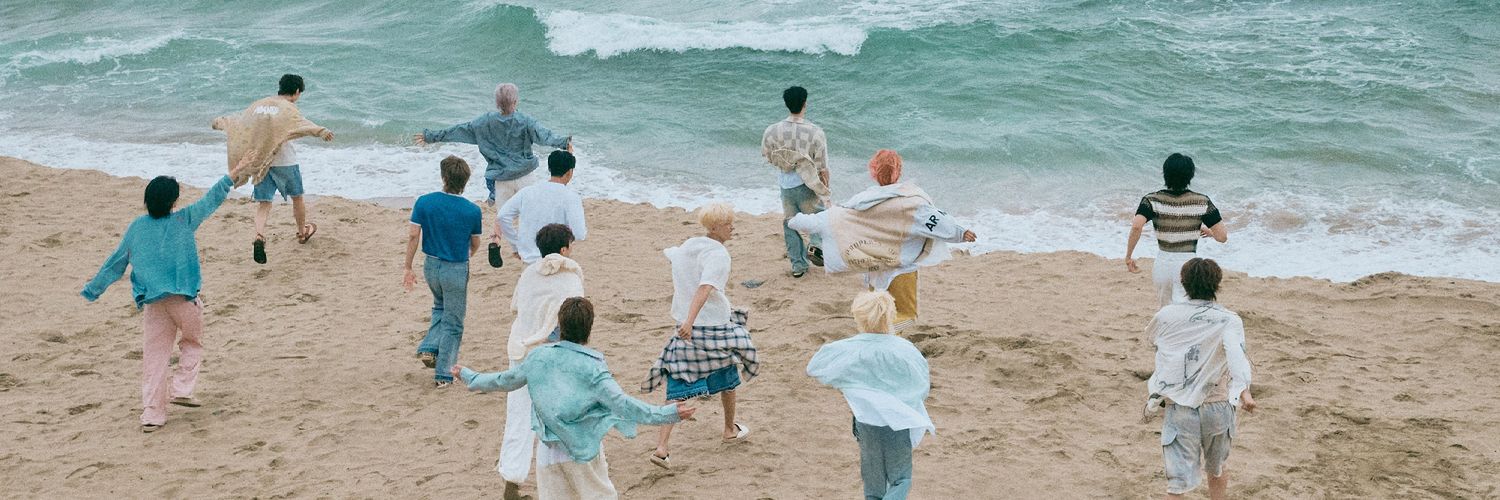 lilyᡣ𐭩 banner