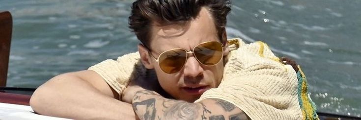 are 🧣🪩🐸🐩 banner