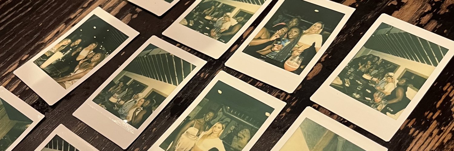 Tee 🦋 banner