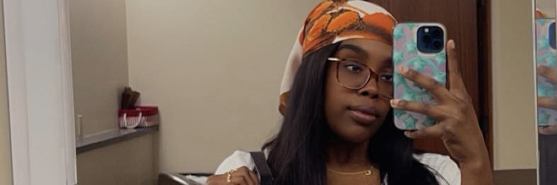 Erickah___'s profile banner image