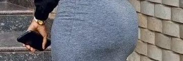 pixie_emmy Profile Banner