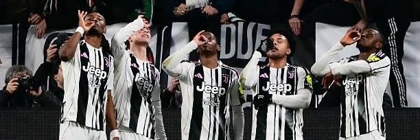 Tudor's ⚪⚫ banner