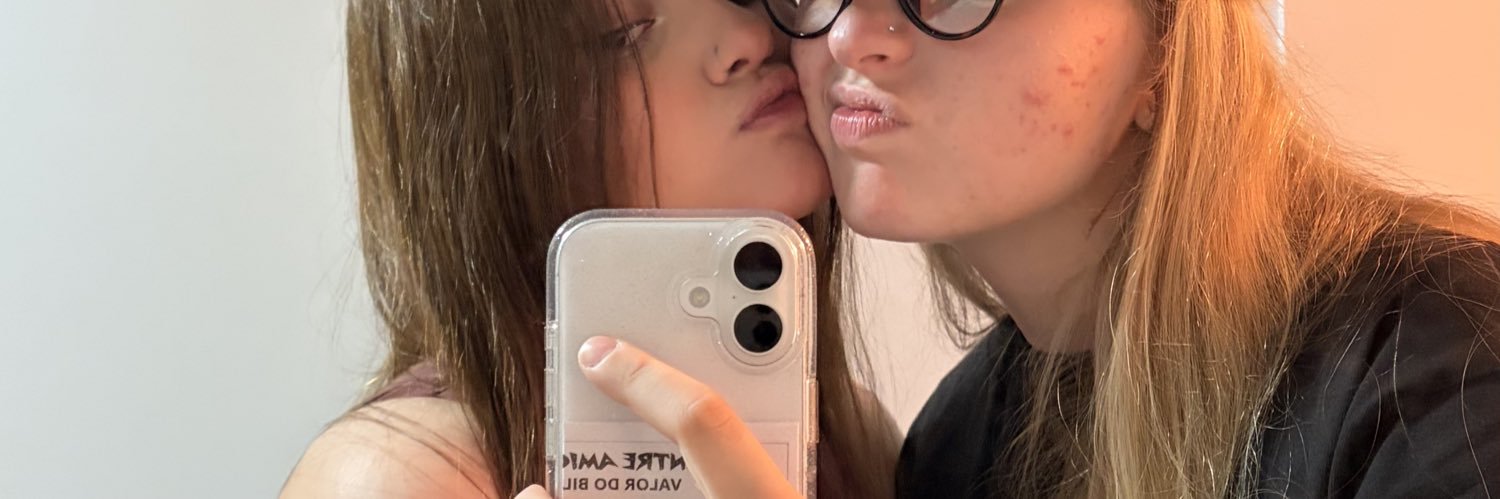 🩱 com a no final banner