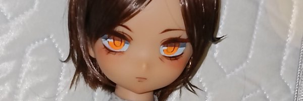 Qiujia_ Profile Banner