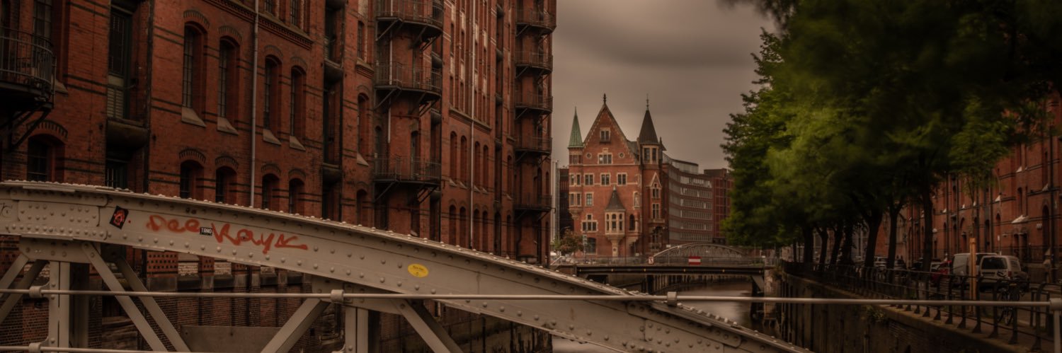 regfleur99's profile banner image
