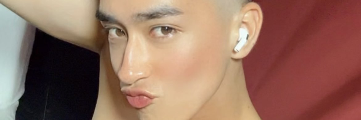 Johnny Hakson (50% OFF) banner