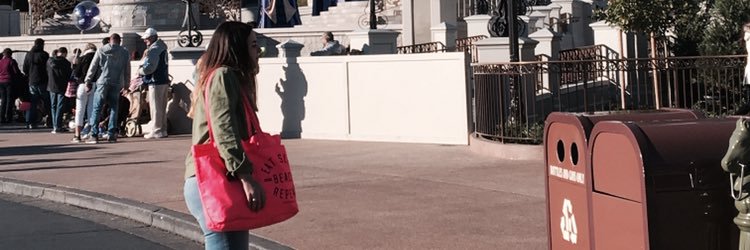 Juli_Isas's profile banner image