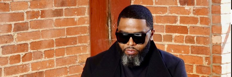 theexecutive's profile banner image