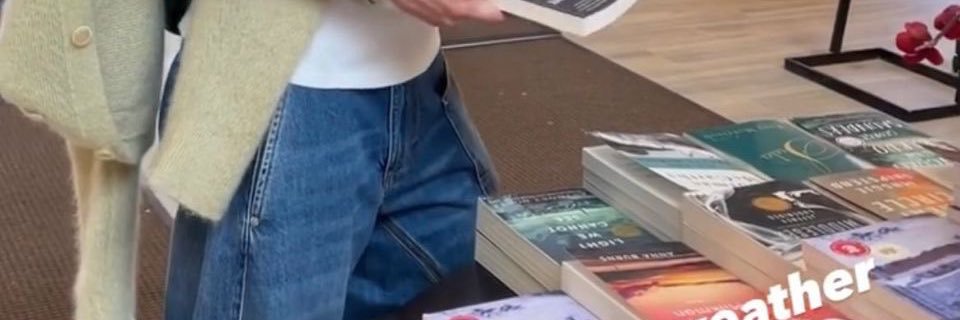 zzzoee, #collegetwit banner