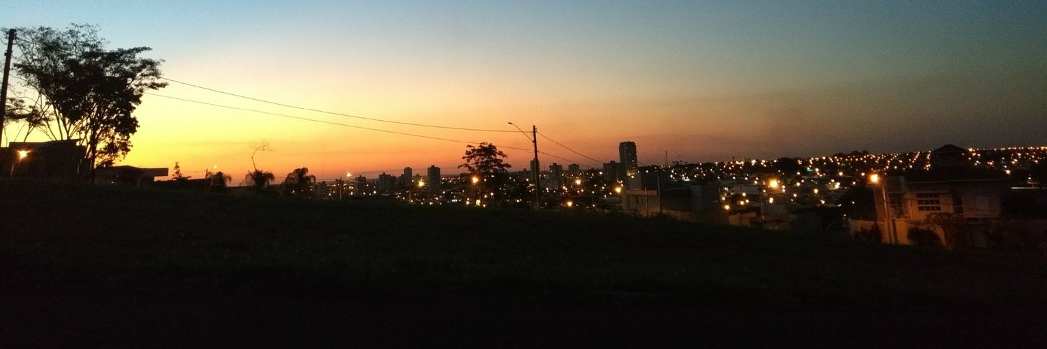 kellyspinelli_'s profile banner image