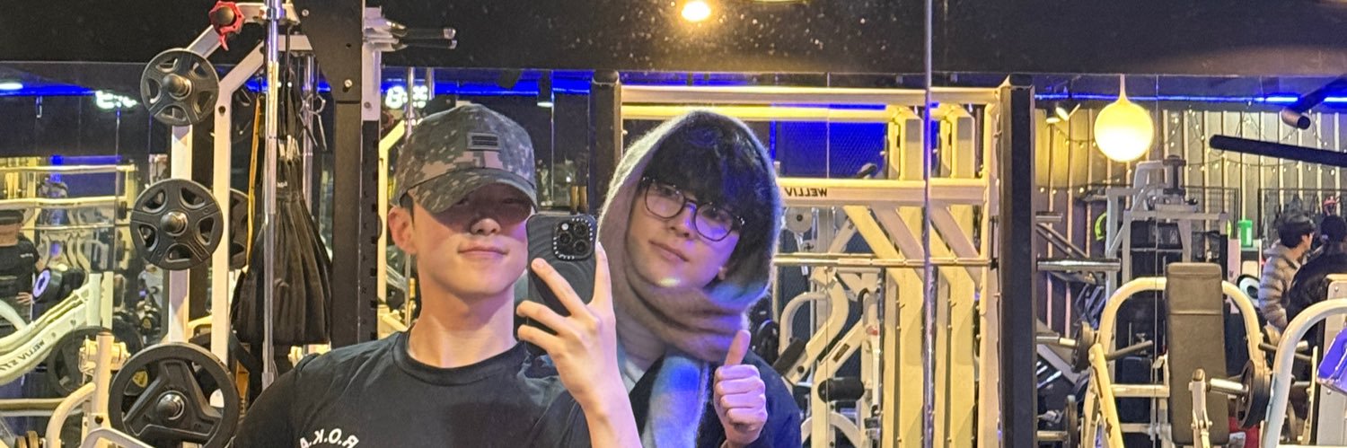 ra.⋆˚✿˖° banner