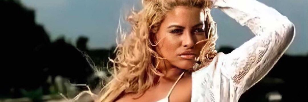 GloriaVelez's profile banner image